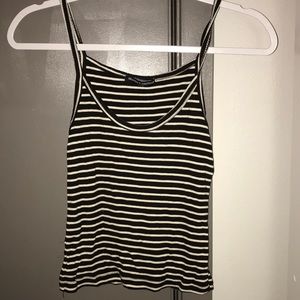 Brandy Melville crop top